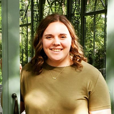 Sierra, 26