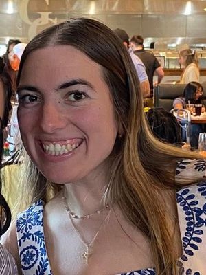 Gabbi, 25