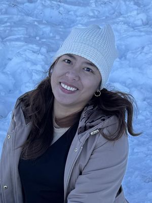 Sharmine, 32