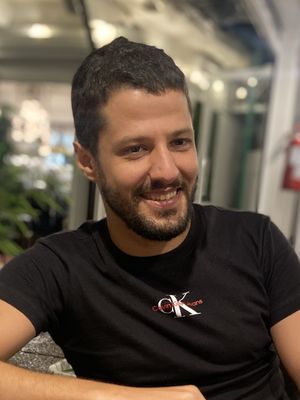 Riccardo, 34