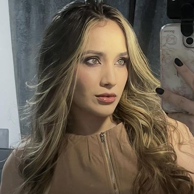 Jennifer, 27