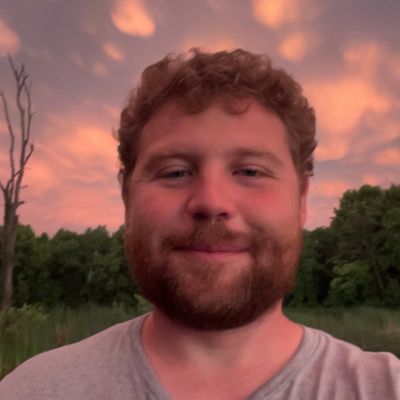 Adam, 30