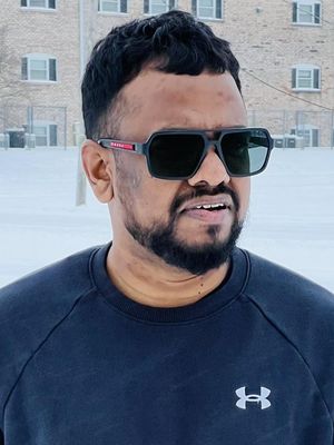 Rahul, 32
