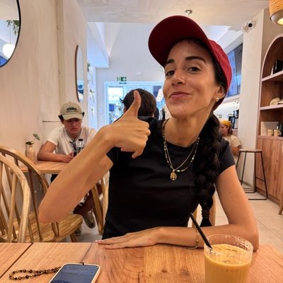 Mariana, 31