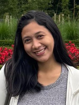 Bela, 28