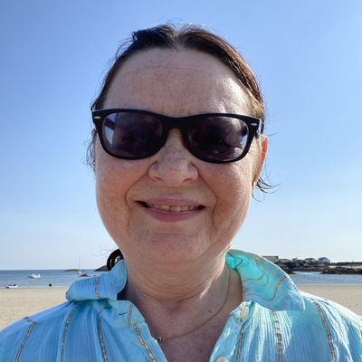 Caroline, 66