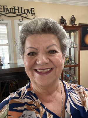 Vicky, 66