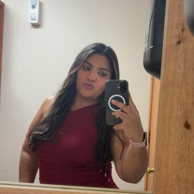 Maria, 22