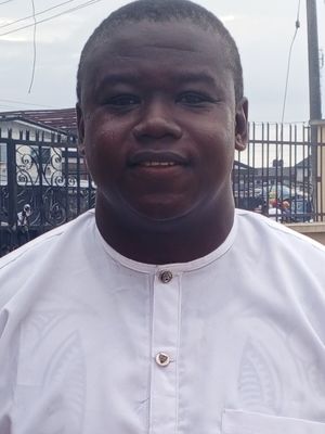 Edmund, 40