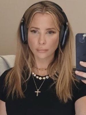 Paige, 39