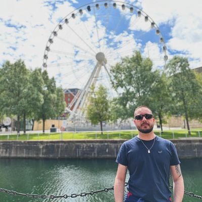 Lucas, 38