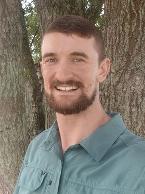 Zachary, 28