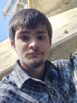 Waylon, 21
