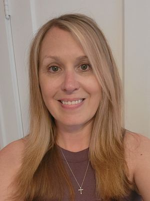 Leah, 47