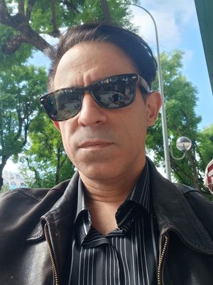 Pedro, 47
