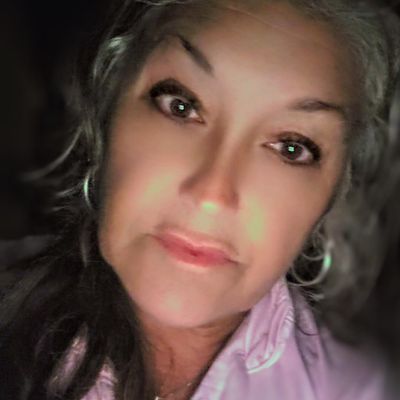 Karen, 59