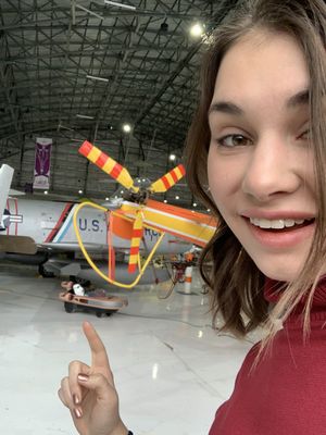 Ava, 24