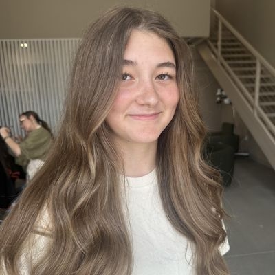 Sophie, 20