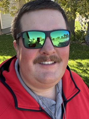 Luke, 29