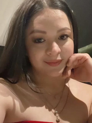 Erika, 34