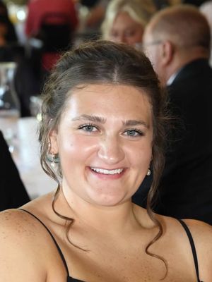 Claire, 24