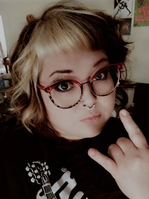 Fiona, 37