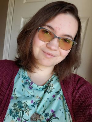 Emmarose, 23