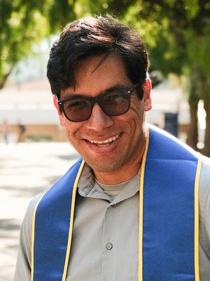 Marcos, 29