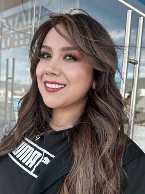 Cely, 30