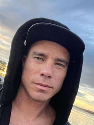 Bradley, 39