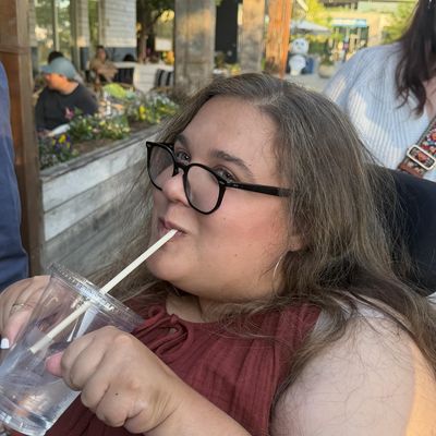 Kate, 24