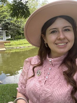 Tatiana, 33