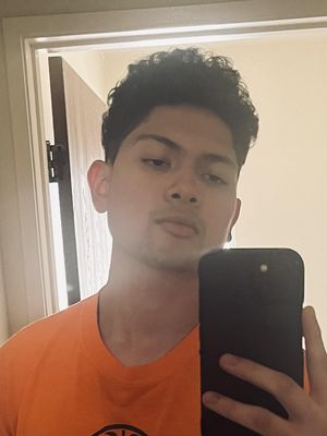 Robert, 23