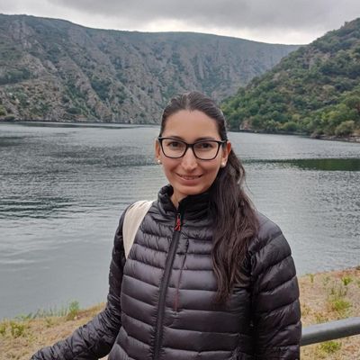 Ana, 42