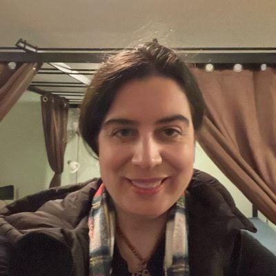 Nancy, 43