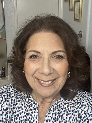 Suzanne, 79