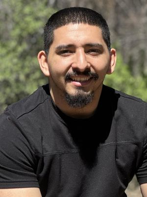 Juan, 26