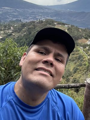 Aurelio, 43