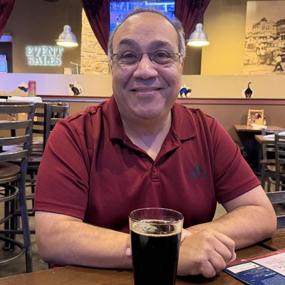 Arturo, 56