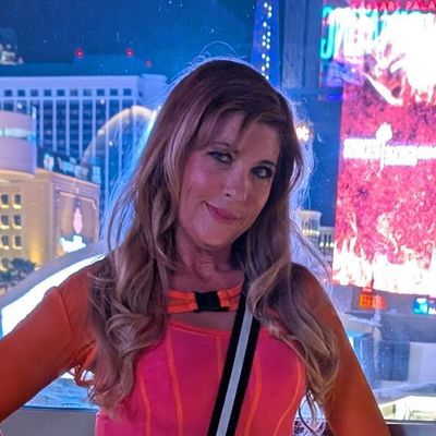 Diana, 39