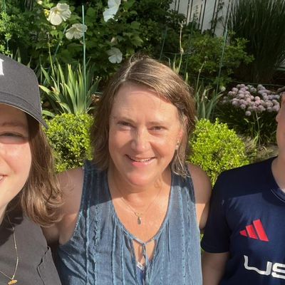 Laura, 55