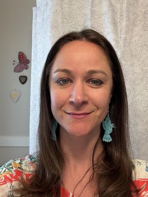 Liz, 44