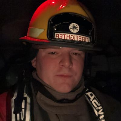 Jasper, 28