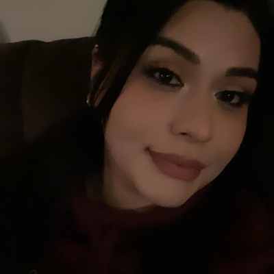 Jasmine, 33