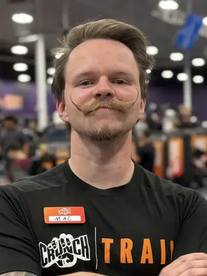 Josh, 28