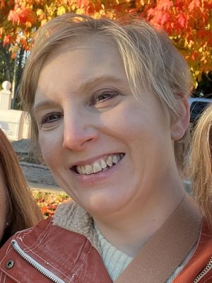 Amy, 40