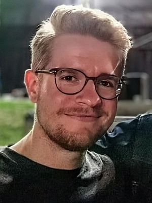 Andreas, 34