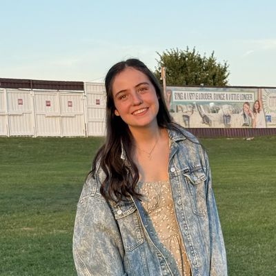 Brianna, 21