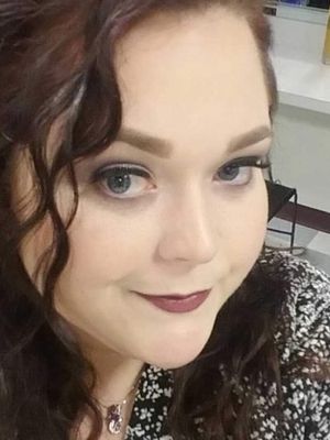 Amber, 41