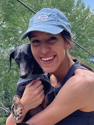 Stephanie, 32